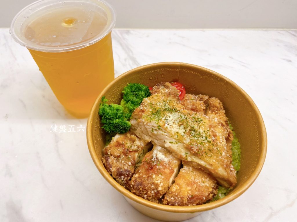 【五六食記/ Uber Eats 外送】Al revés 顛倒餐廳:義式雞肉燉飯、蒜香雞腿燉飯 9 202107 210705 4